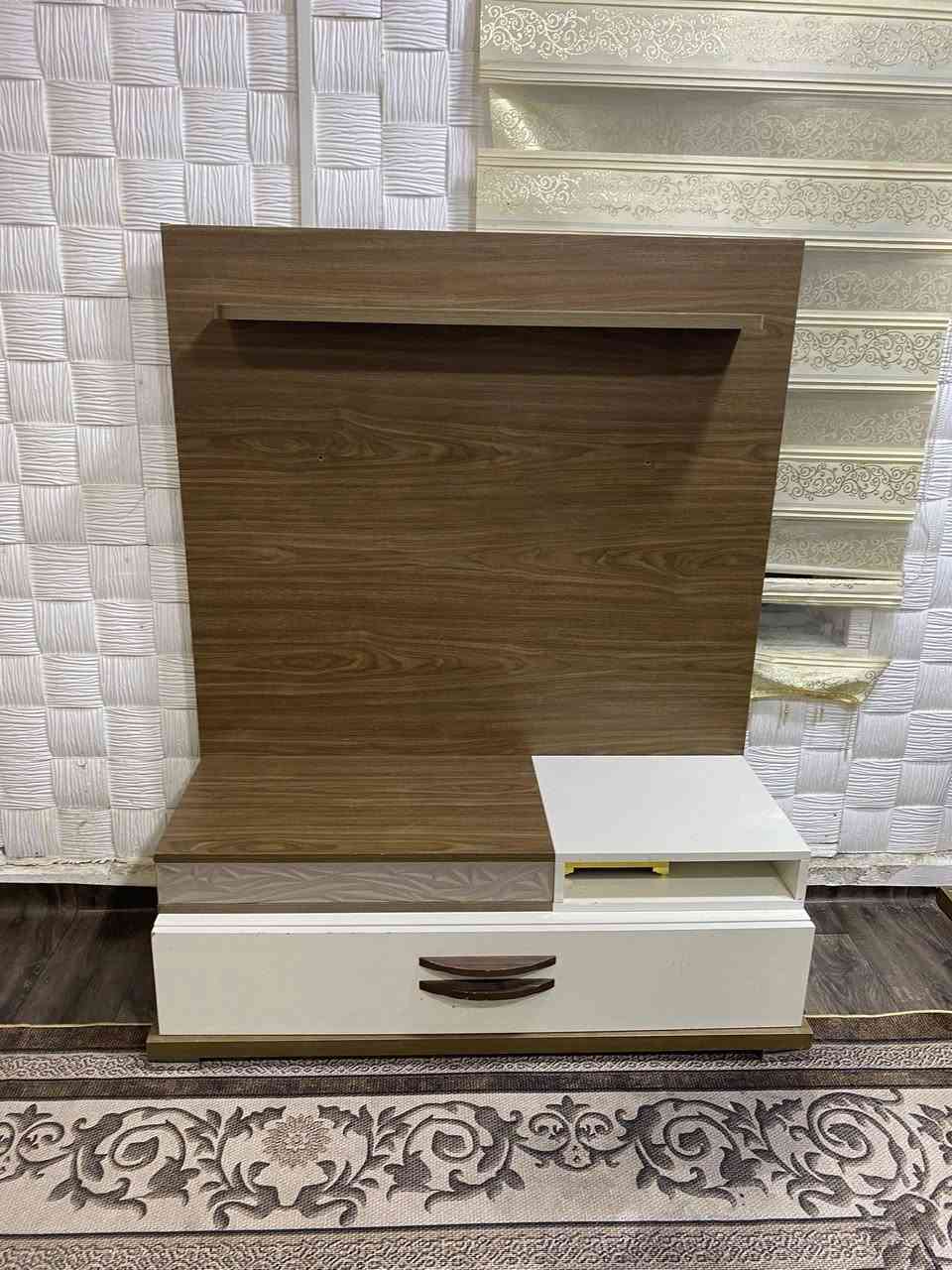 غرفه تركيه 8 قطع مستعمله للبيع بسعر مناسب 450 كامله كل قطعها مكاني الاصمعي الجديد ***********
