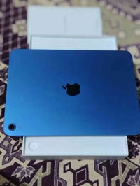 ايباد/11 للبيع نضافه 100 /100 بطاريه 100 مشحون 44مره مابي اي عيب (0778...