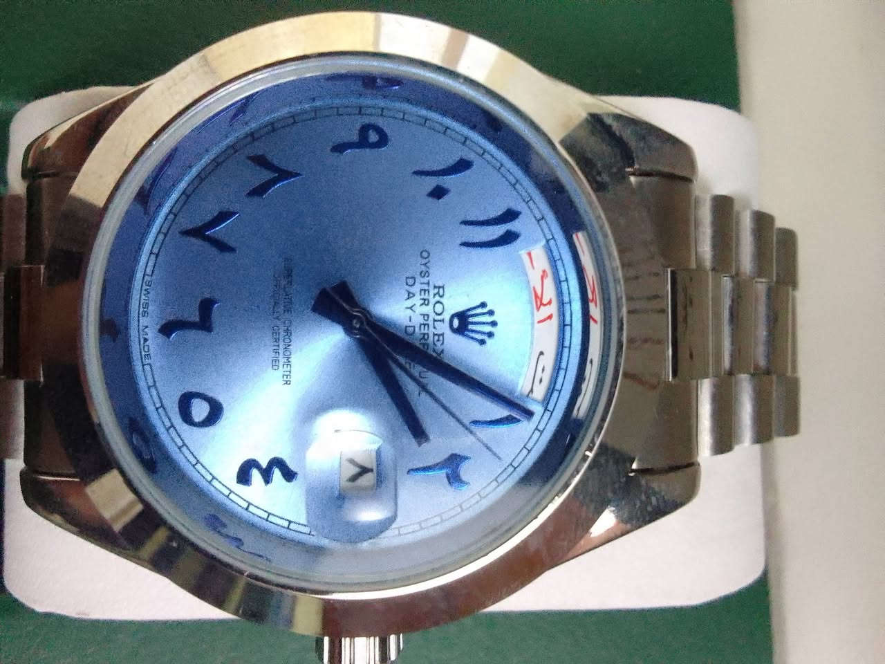 مزاد اعلى سعر 
ساعة روليكس الاصلي وليس مقلد جديد لوك 
ساعة والوقت واليوم عربي


**إذا كنت صاحب هذا الإعلان وتريد حذفه لأي سبب، رجاءا أرسل رسالة إلى الدعم الفني**