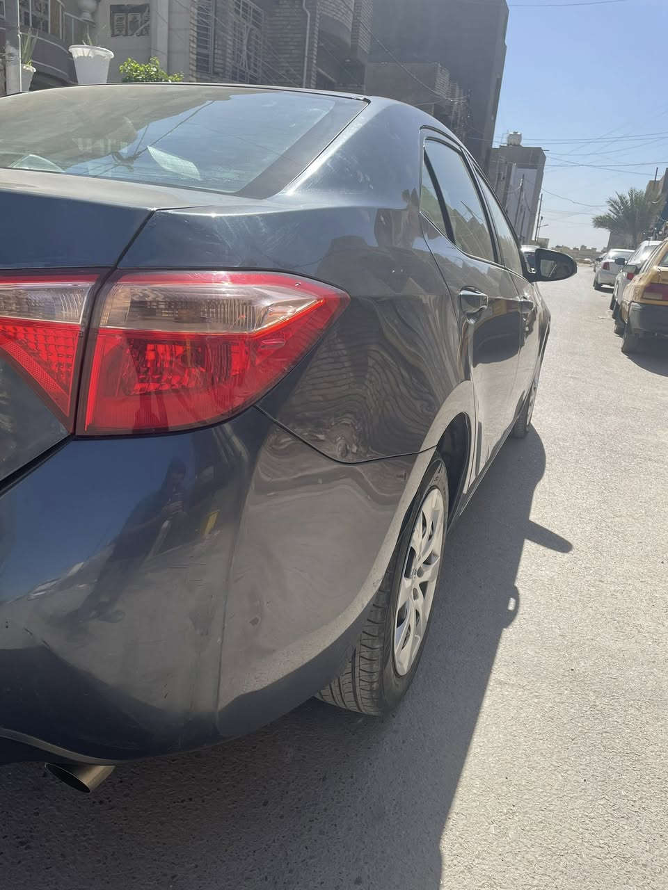 موديل ١٨

كلشي موضع بصور الحادث والسونار 

ماشية ٨٢

Le 

السعر 117 وبيه مجال حك الجية 

بغداد الدورة 

***********
