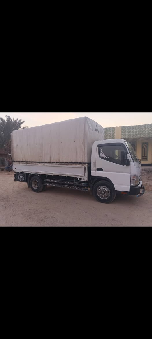 سلام عليكم كنتر البيع موديل 2019 محسن كوتي 
مكفوله كير محرك اكسل تخم برجستون سعر ٢٣٠ بيه مجال ***********
