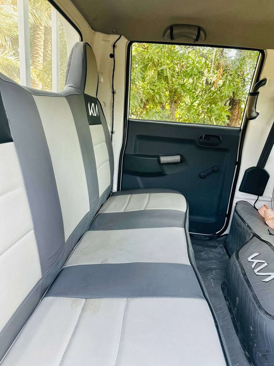 سلام وعليكم كيا  بنكو دبل قماره موديل 2025 ماشيه 10KM مكفوله كفاله عامه سنويه 2030 محرك 2700 رقمها بابل جديد مكاني حله سياحي سعر السياره 185 بيها حك جيتك ***********
