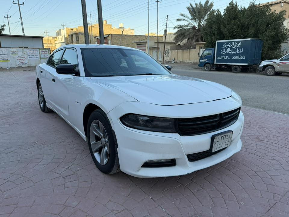 جالجر مديل 2016 معلايه   كير مكينه حداديه تبريد تخم تاير كله جديد سياره جاهزه كتاب الفحص مرفق وي الصور  الهاتف ***********
.  السعر 142 وبيه مجال
