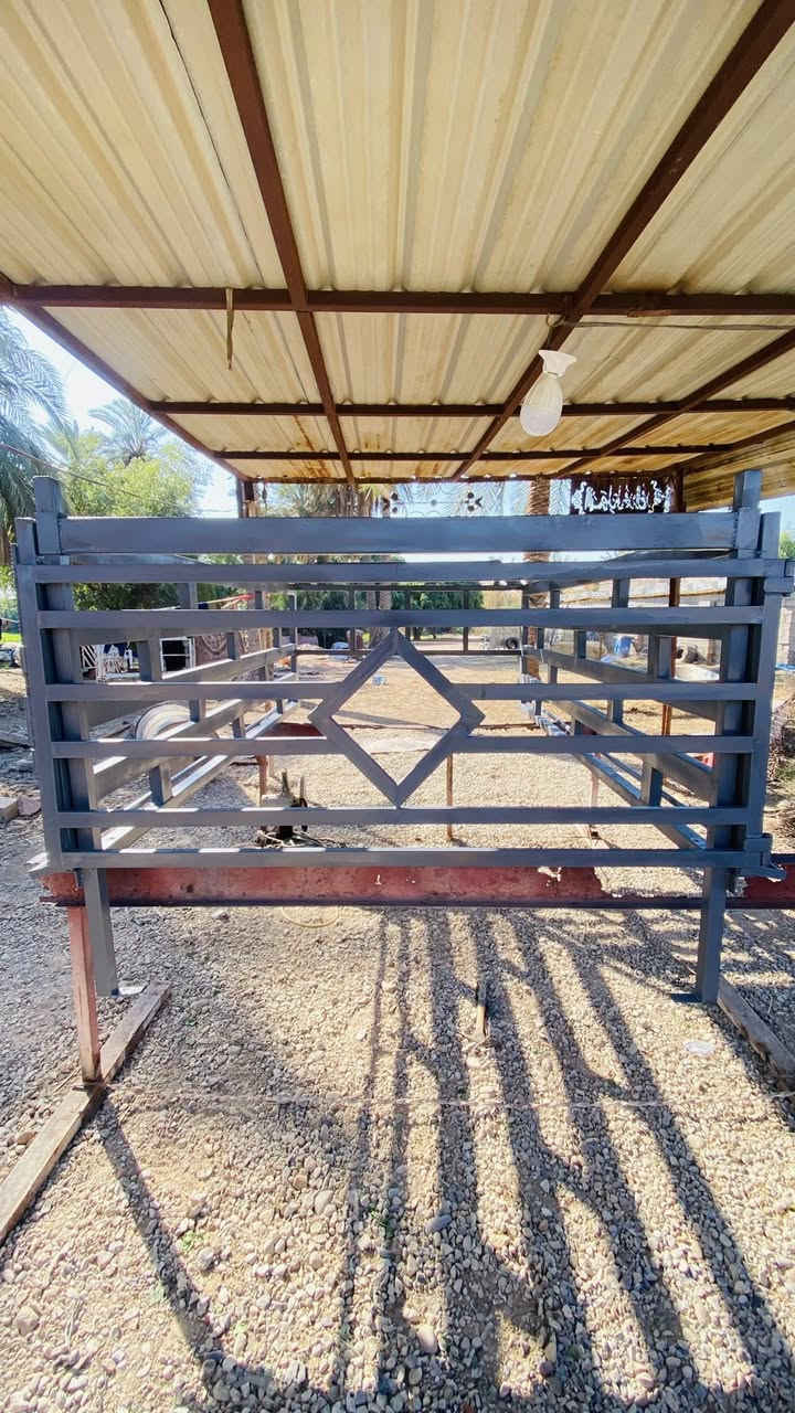 محجر نثيه العنوان ميسان العماره السعر ٣٥٠  وات ساب ***********
