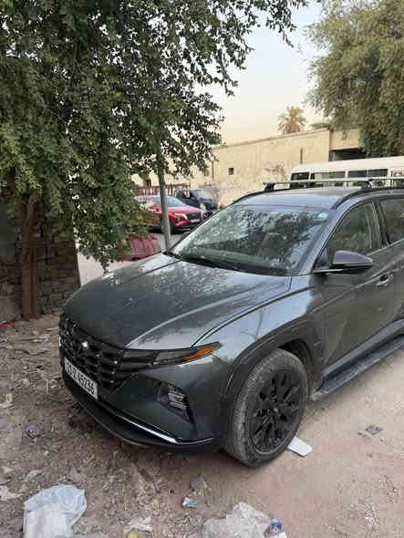 الادمن المحترم 
توسان 2022امريكي دخول جديد 
XRT 
معروفه 
السياره مبدل جاملغ وبنيد 
نفس ألون بدون صبغ 
ايرباك طاك 
 وبيه مجال 185
بغداد الزعفرانيه 
*********** 
السياره جاهز اي نقص مابيه
