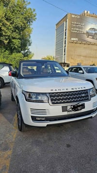رانج فوج  hse2016 وكاله سردار مكفوله ماشيه 105000  محرك 5000 v8  مكان ...