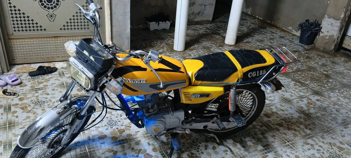 نامي 2016 عل وضع البلاد  نشاط خير من الله دراجه جاهزه ماناقصها شي بس هورن للاستفسار اتصل *********** سعر ٣٥٠
