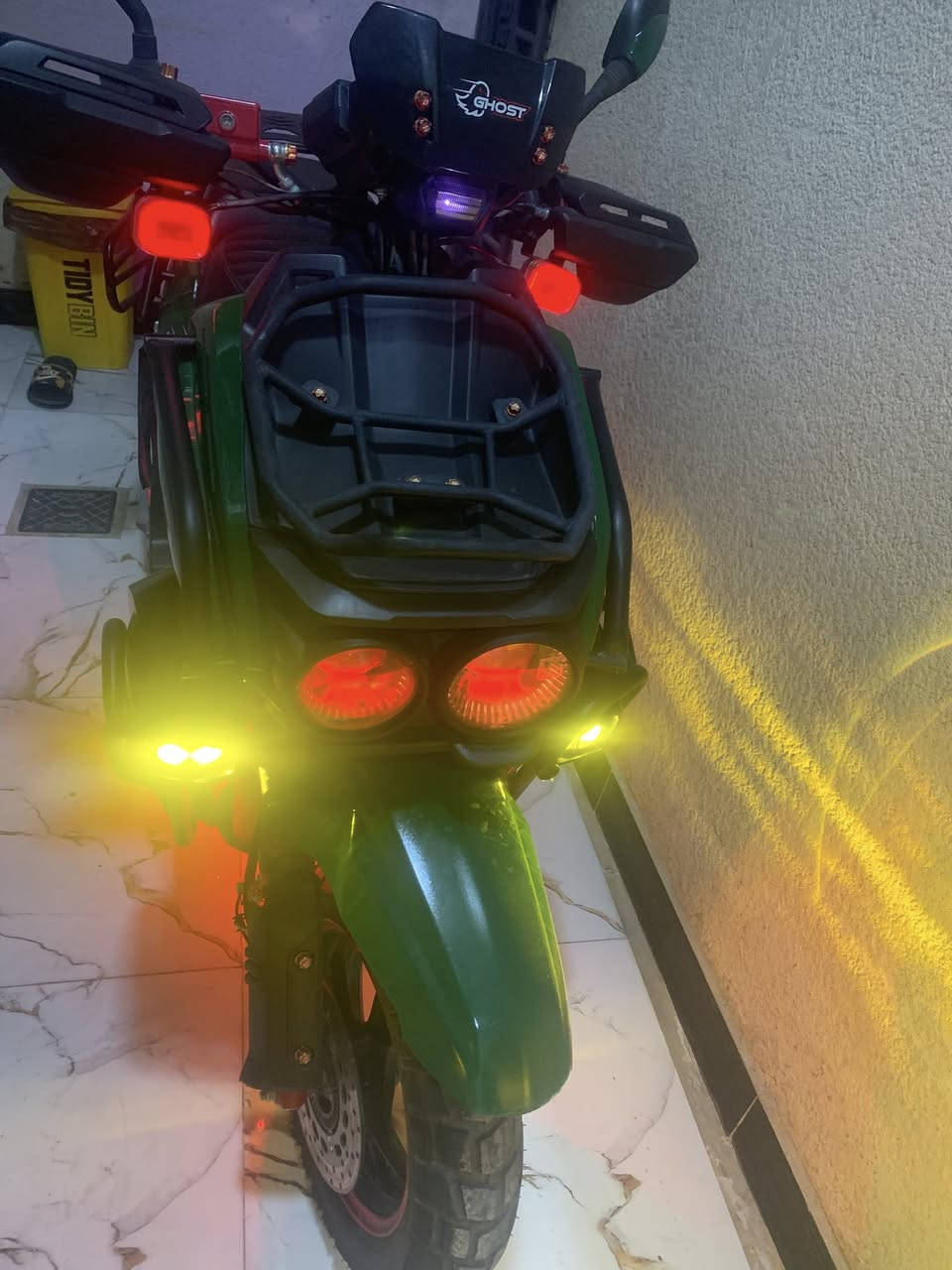 سلام عليكم دراجه اباجي جبلي ياباني بانزين موديل ٢٠٢٥  دراجه بعدهي زيرو ماشيه الفين تقريبا دراجه  برغي مامفتوح منها تاخذها  وتدعيلي لايتها زنون  عالي وناصي + بروجكترات بومه  + اناره اسفل دراجه مكاني بصره ابو خصيب  البهادريه متواجد ع فيس وع وتساب ***********
