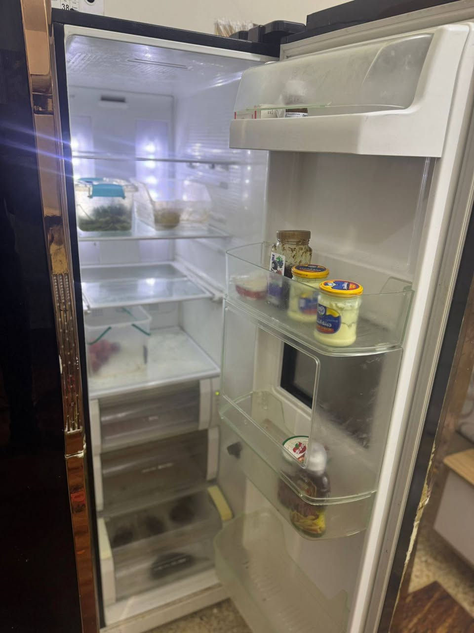 من رخصة الادمن.  ثلاجة ماركة اصلية سامسونج اخت الجديدة الحجم الكبير
بيع مستعجل 750 مكانها بالمهندسين...  مكلف بالنشر


**إذا كنت صاحب هذا الإعلان وتريد حذفه لأي سبب، رجاءا أرسل رسالة إلى الدعم الفني**