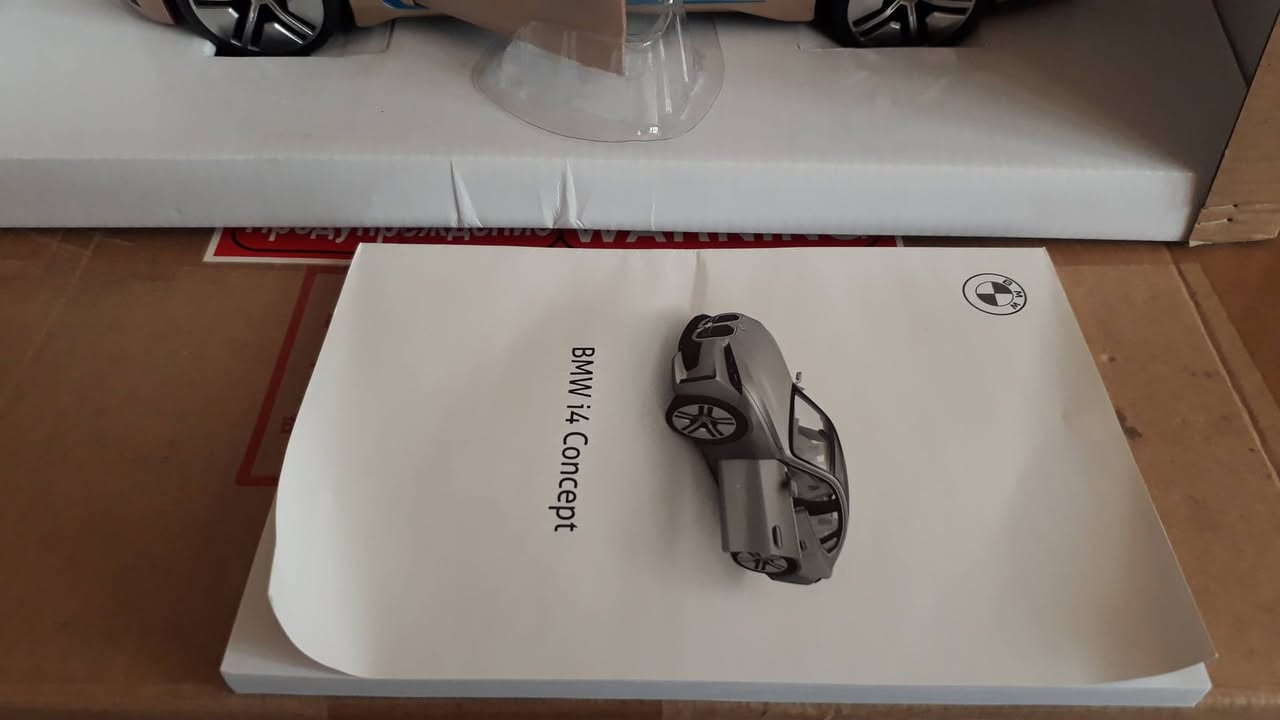 للبيع BMW شركة راستار المايعرف شركة راستار يكتب عل الگوگل ويعرف كل التفاصيل السياره جديده بالكارتون مثل ماموضح بالصور السياره حجم 1.14 حجم كبير شحن مع كامل ملحقاة والكتلوك مال الشركه القطعه ترهم ديكور للعرض لان تفاصيل كامله ودقيقه جدا مع ابواب قابله للفتح ولون مميز وايضا اليريدهه ريمونت كونترول بنفس الوقت وبيهه فقره كلش حلوه تضغط عل الجنطه من الخلف تشتغل اناره بداخلهه لون ازرق مع وموضح كلشي بالكتلوك .يعني تحفه بمعنى الكلمه .

السعر /50 الف .

اخوان فقط المهتم والتفيده القطعه يتفضل خاص .

توصيل موجود لكل العراق .


**إذا كنت صاحب هذا الإعلان وتريد حذفه لأي سبب، رجاءا أرسل رسالة إلى الدعم الفني**