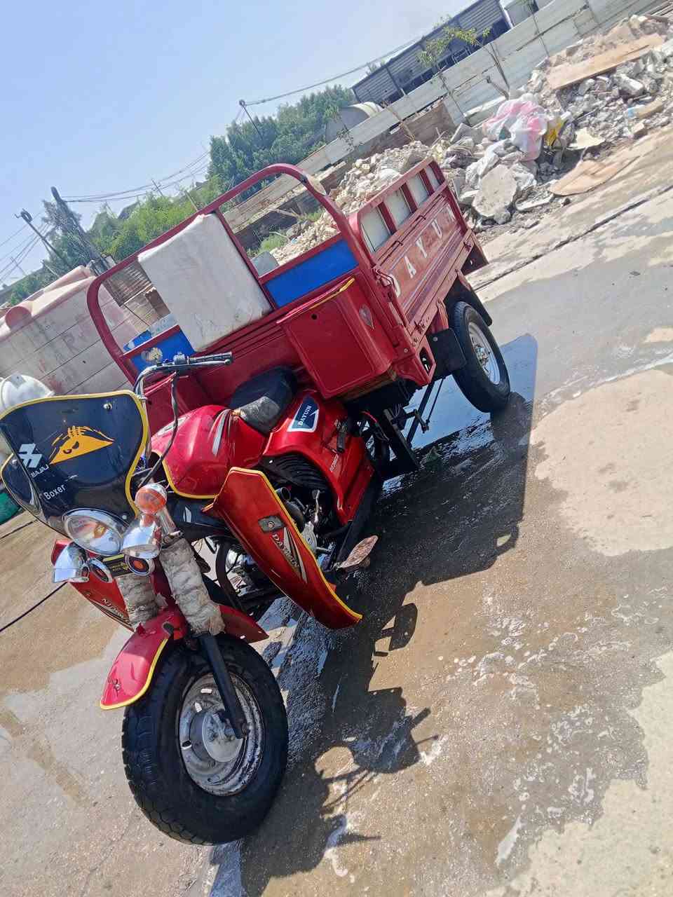 سلام عليكم ستوته دايوان موديل 2019 محرك 2023 ستوته نضيفه كلش نقص واحد مابيهة اوراق كامله شاصي مكفول محرك مكفول من تنقيص وتبخير  ستوته ربع ما ذب عليه  كهربائية كامله اذا بيهة نقص انطيهة بلاش المكان بغداد الشعله السعر علا التصال ***********
