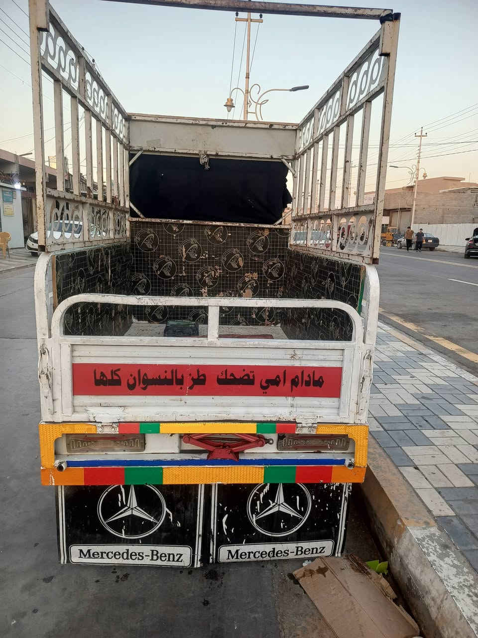 السلام عليكم ستوته للبيع موديل 22 ستوته نظيفه اوراقها محمد مزهر ستوته مقمرقه مكانها الفلوجه السعر مليونين 300 ستوته نظيفه***********
