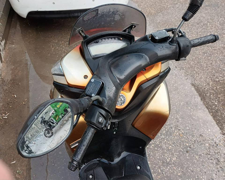 يوماهاياباني  ماشيه 19 الف بسمي رقم وسنويه وهزه جديد مكاني كرادة مريم السعر 2 مليون و250 وبيه مجال ***********
