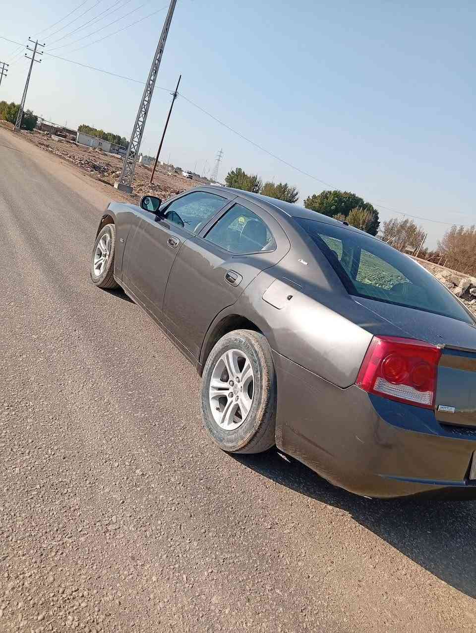 للبيع فقط دوج جارجر موديل 2010
صبغ حزام جمالية على أيدي صبغتهة
جاهزة مكينة كير حدادية تخم تاير 
تبريد كله جديد محرك 3500
السعر 93 اوبي مجال 
رقم بغداد مداور ثاني يوم 
للاستفسار ***********
