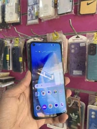 ريلمي 9i • ١٢٨ • ٨+٤