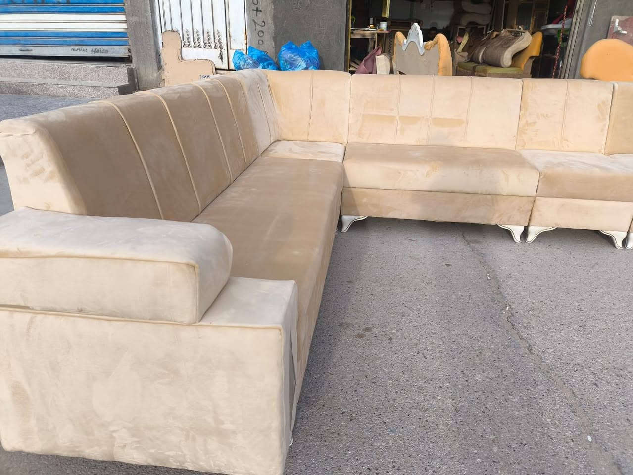 دوشمه تخامه حسب نوع التخم
تحويل القديم إلى جديد بجوده عاليه
يوجد لدينا تفصال جديد وحسب الطلب
🟩المواد المستعمله درجه اولى 🟩
👇👇👇👇👇👇👇👇👇👇👇👇👇👇👇👇
* سفنج مميز 
* القماش تركي حسب طلبكم
* تتوفر جميع الالوان 
* ضمان 
❤️ العنوان الناصريه الاسكان الصناعي
❤️قرب مولد ابو رياض
للطب والأستفسار الرجاء مراسلة الصفحه او 
الاتصال واتساب 

٤
العنوان -الناصريه ـ السكان الصناعي 

الاتصال وتساب /***********
