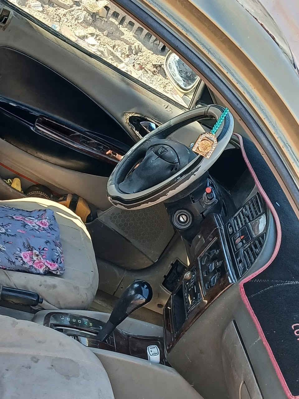 دايو نوبره موديل 99 رقم بغداد
سعرها 25 السياره في كربلاء
موبايل ***********
