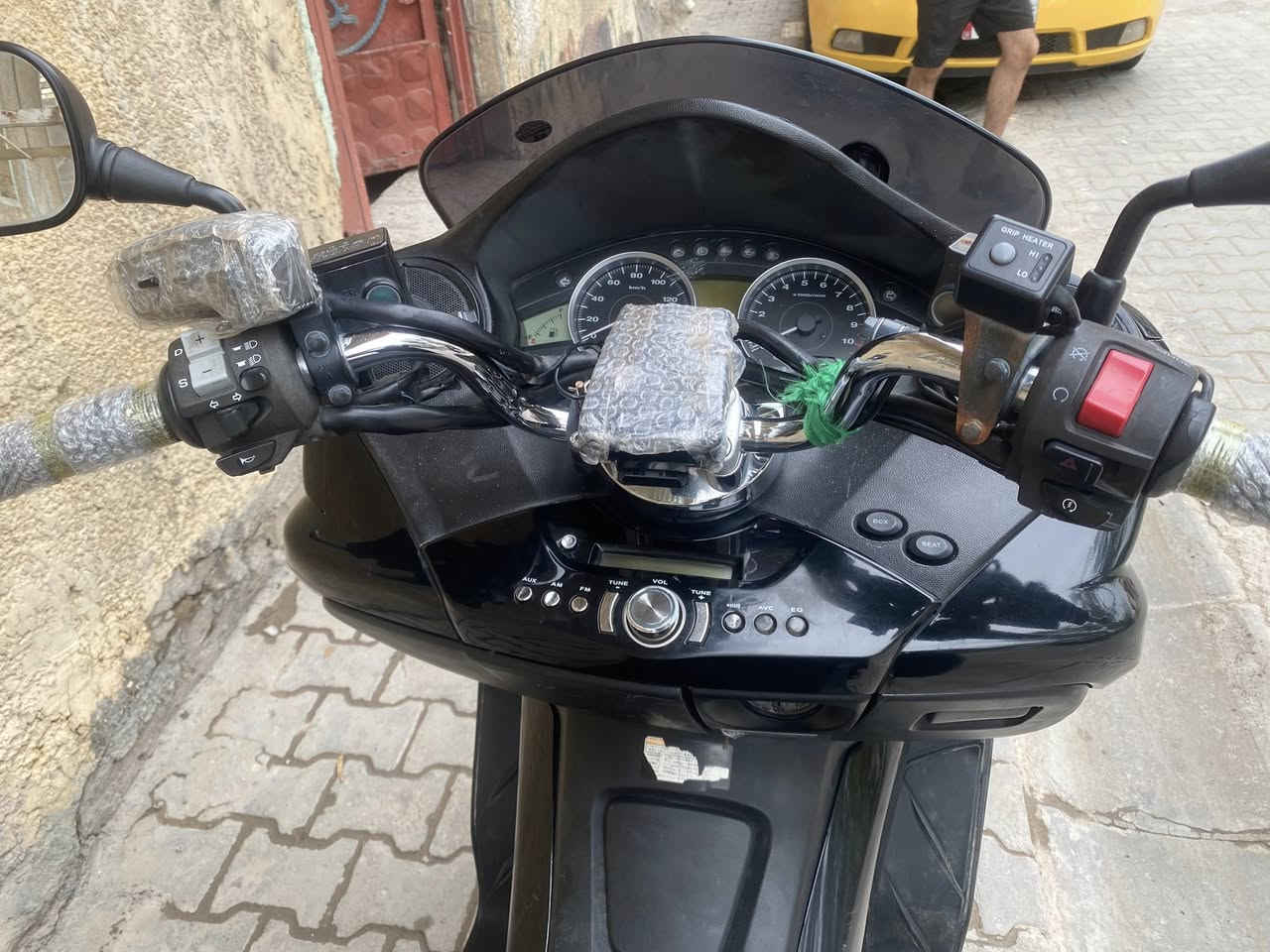 دراجه للبيع فورزه صفر 10 نضيفه جدا مكاني مدينه الصدر الاتصال ع الرقم ***********
