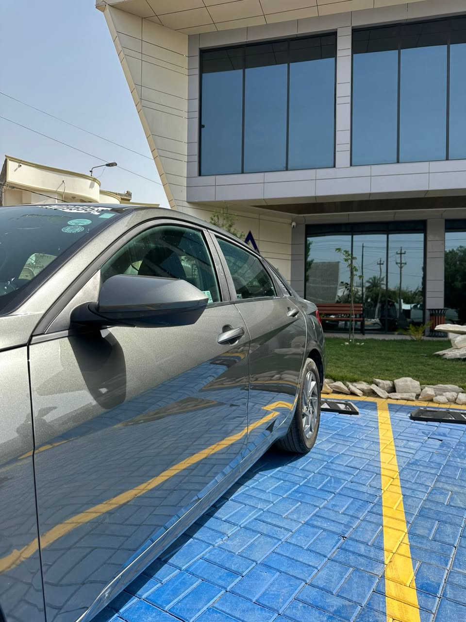 النترا مديل 2024 وارد امريكي 🚗
حادثها قبق الجنطة صبغ فقط والدعاميه فقط باقي السياره كله مكفوله ماعدا المذكور مكفول
بجم كبس (بدون ايرباك  )
(لون زيتوني) رقم اربيل الدولي 
رقم وهزة وسنوية كلة جديد
مكينة السيارة (2000دوش )
ممشى السيارة 19mi 
فول مواصفات فقط فتحة مابيها 
السعر ب166وبيها مجال 
العنوان البصرةالجنينه /  الاستفسار ع الرقم /***********
