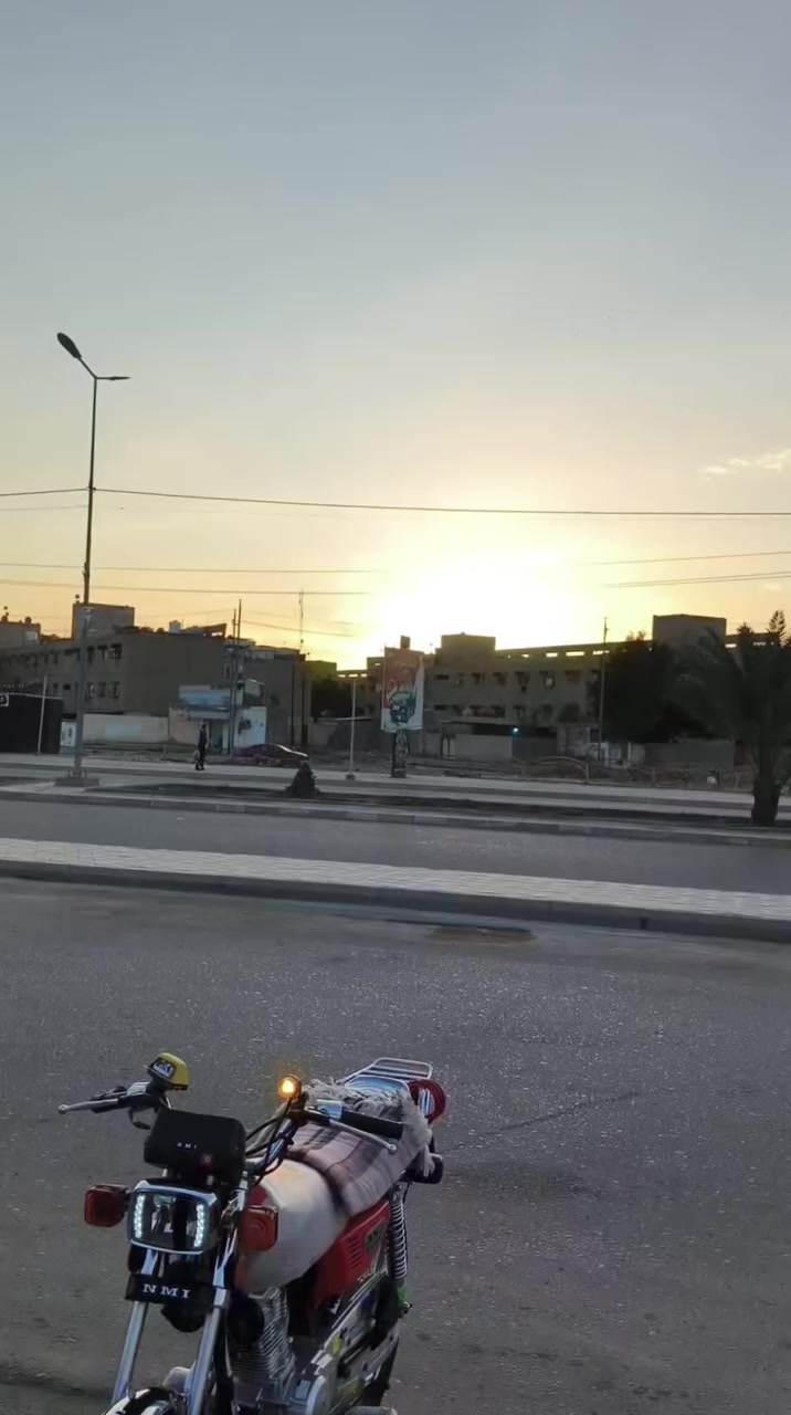 السلام عليكم نامة للبيع اوراق اصولي وكيلهة سيد خلدون لدراجة بل جيس احلة من لصور سعر الدراجة ١٤٠٠ و بيهة مجال للشراي ***********
