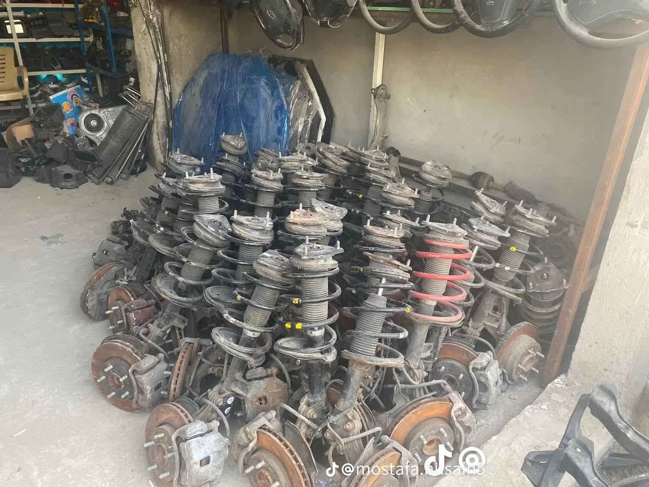 ادوات انتره مقدس حاويه تفصيخ اصلي مكاني ساحت مظفر خلف المرور بل خدمي موجود توصيل جميع المحافضات النواعم
***********
