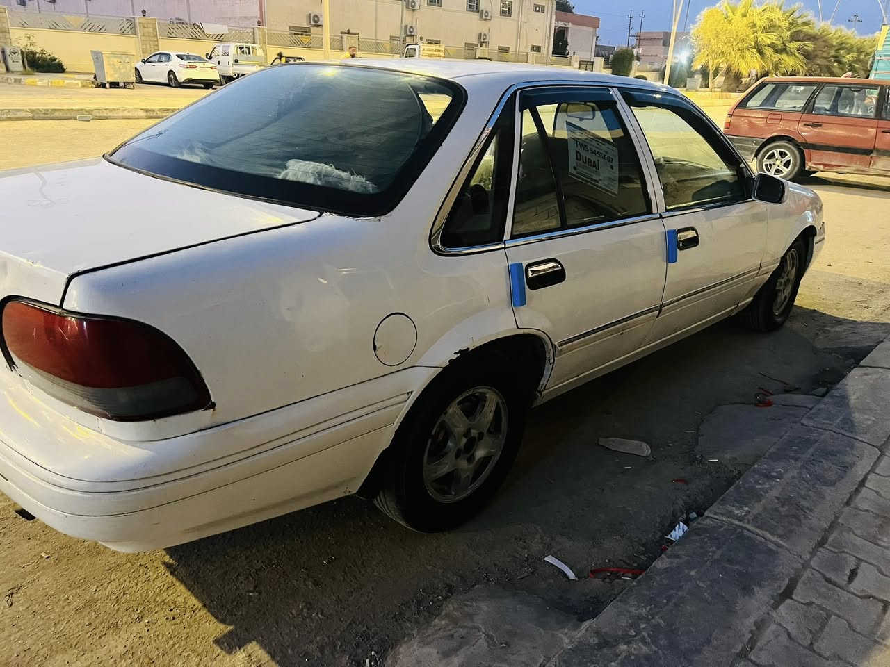 سلام عليكم 
للبيع دايو فراشه موديل ٩٦ محرك مفتوح نضيف وكير نضيف وكهربائيات شغاله كله تبريد شغال رقم انبار سياره نضيفه وباسمنه مكان قظاء راوه 
سعر ٣٠ بيه مجال 
رقم ***********
