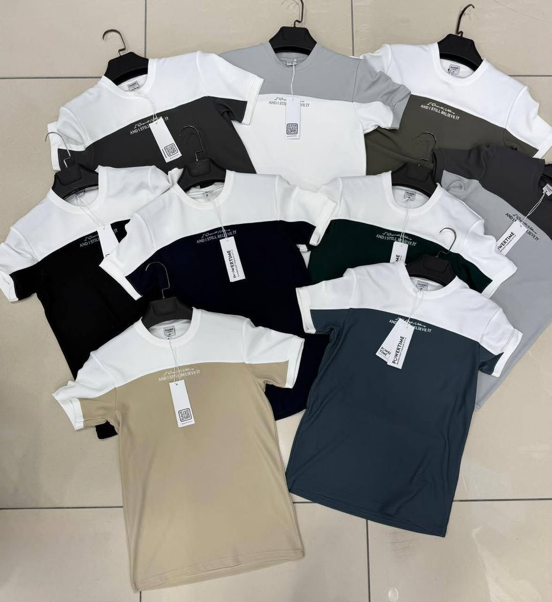 قطن وليگرة 💯

🇹🇷 

السيري 5 عدد

S/XXL

السيري  50 ألف


**إذا كنت صاحب هذا الإعلان وتريد حذفه لأي سبب، رجاءا أرسل رسالة إلى الدعم الفني**