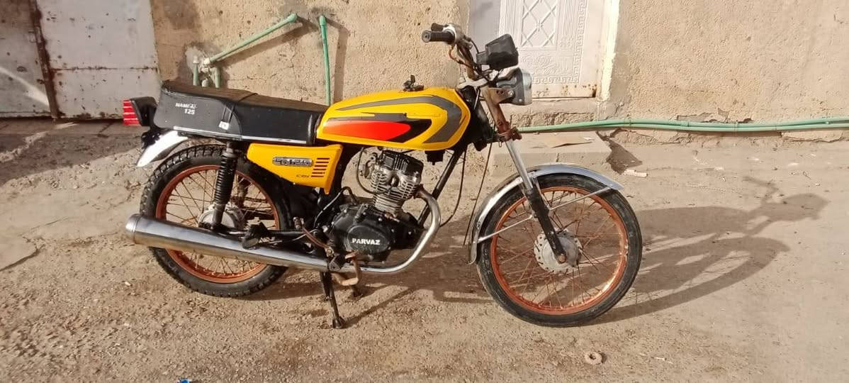 للبيع ادوات ماعرف بيهن مسلسله ومقفوله سعر 250 وبيها مجال زبير ***********
