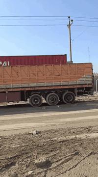 السلام عليكم
عربانه عمل بغداد شاصي 16 طول 12ونص 
دنكرين سربس واحد 14 تخم تاير للاستفسار الاتصال على الرقم 
*********** مكان ناصريه سوق الشيوخ
