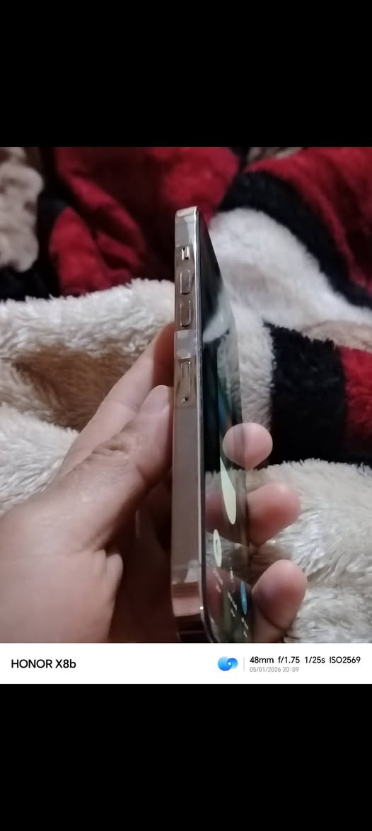 ايفون 14برو ماكس جهاز امركي Mدبل شريحة مكفول مابدل بي شي ذكرة 255بطلرية 97جهاز مكفول مامصلح مابدل شي السعر 750بي مجال *********** مكاني الزبير جهاز امركي مابدل بي شي دبل خط
