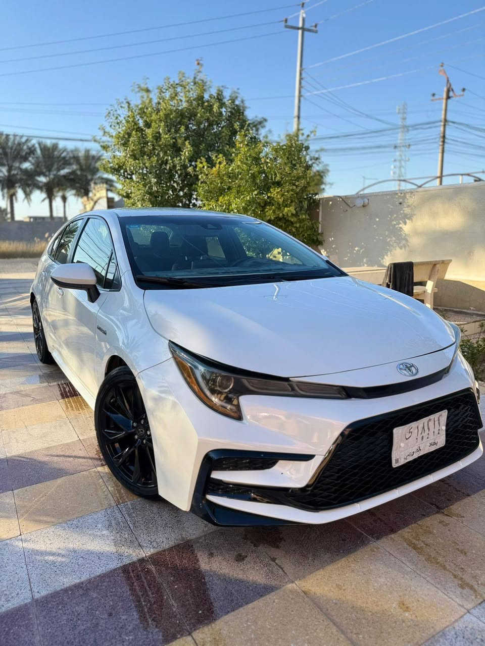 كورلا هايبرد موديل 2021 وارد امريكي بطاريه ليثيوم اصلي بحاله الوكاله فول جديده سياره حادثه فقط دعاميه اماميه مبدله سعره ١٤٠  ***********

