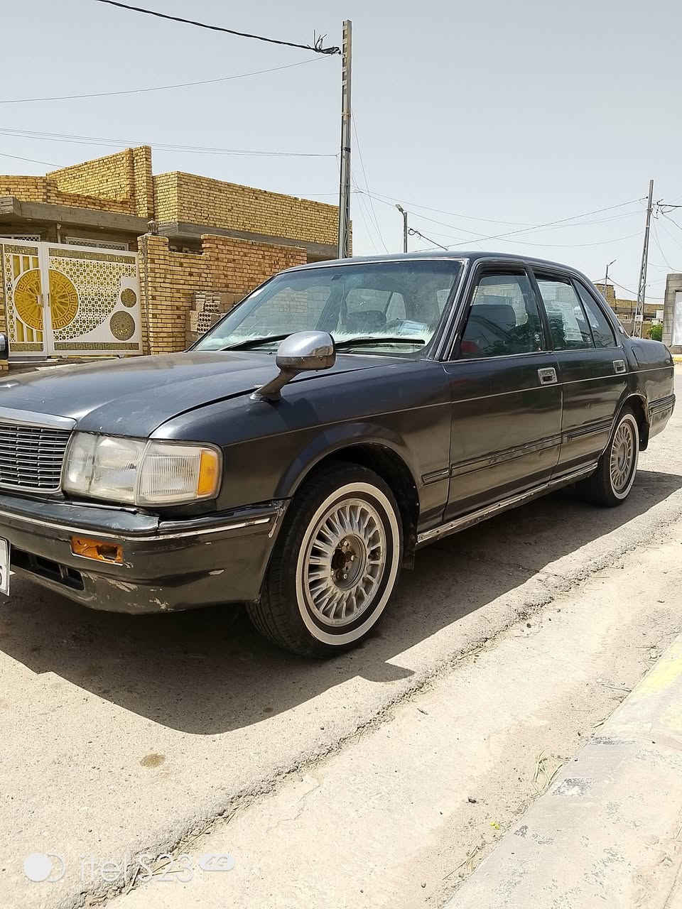 السلام عليكم سياره ارنب موديل 93 مكينه كير جدد مكفولات حديد جديده تخم تاير رقم ديالى انگليزي تحويل مباشر سنويه لل 2031 مكان السياره واسط السعر 47وبيه مجال قليل ***********
