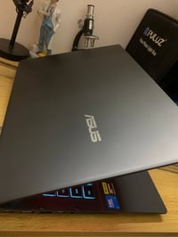 مرحبا شباب لابتوب الكيمنك الاحدث من ايسوس ال V16 لابتوب شرق اوسط وكاله...