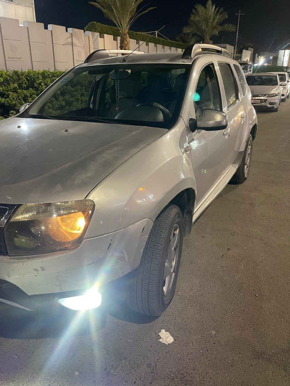 رينو داستر 2013
سنوية  جديدة
ماشية193وقابل للزيادة 
بيه صبغ بابين بس ابيع مصبوغة حزام
تخم تاير جديد
باتري جديد
صدر جديد
بيه منضومة غاز يعني انسة صرف بانزين
بيه خيط تبخير
السعر 65 وبيه مجال للطيبين
مكان السيارة حي الإعلام
رقم الهاتف ***********
