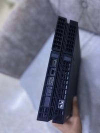 🎮 للبيع بلايستيشن 4 (PS4) مهكر 🎮 ✅ سعة 500GB (نص تيرة) ✅ نظام 9.00 ✅ ا...
