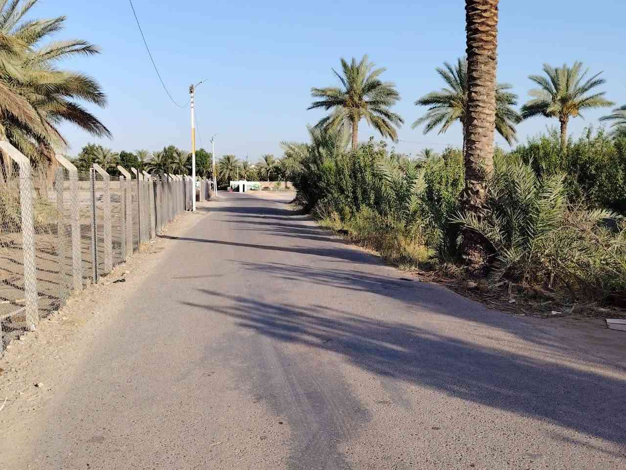 للبيع أرض زراعيه الموقع رمادي مجاور منتزه الأرض السعيده الأرض مخدومه تبليط ماء وكهرباء  المساحه/6000 متر دونمين ونص موقع مميز جدا 
    جنس الأرض ( عقد ٣٥ ) مجدد الوجه 43 × 140
     للاستفسار مع مكتب أبو وسام للعقارات للجاد الإتصال على الرقم  *********** واتساب.. غير متواجد على الفيس للرد على التعليقات لطفاً.. تحياتي

