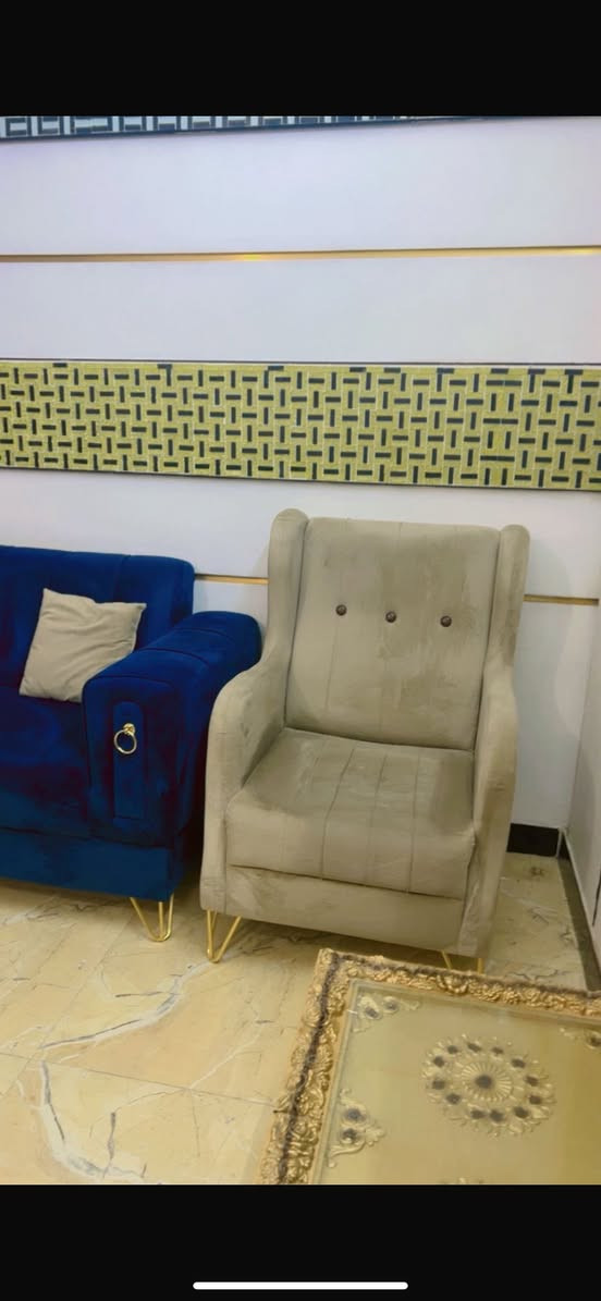 تخم سبع مقاعد  ٣٥٠وبيها مجال ادخلو خاص 🩵🩵😻


**إذا كنت صاحب هذا الإعلان وتريد حذفه لأي سبب، رجاءا أرسل رسالة إلى الدعم الفني**