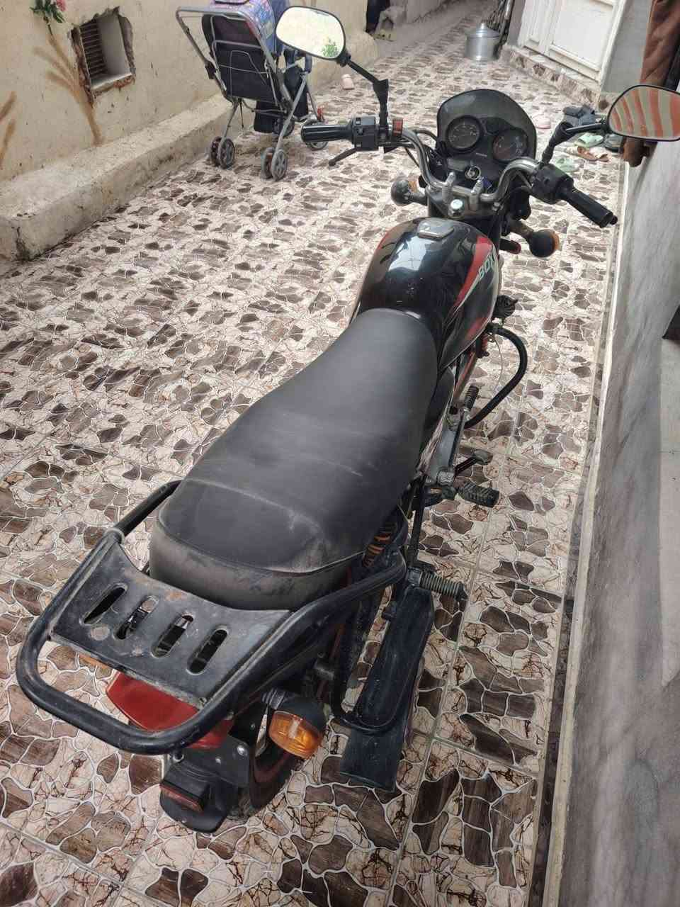 بوكسر 21اوراق اصولي السعرمليون وربع وبيهة مجال ممتواجد علنت اتصل***********
