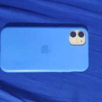 ايفون ١١ ٦٤ • شاشة مبدلة • بطارية ٧٩