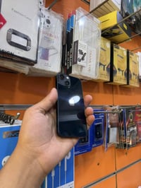 ايفون ١٣ ميني • ١٢٨ • بطارية ٨٤٪