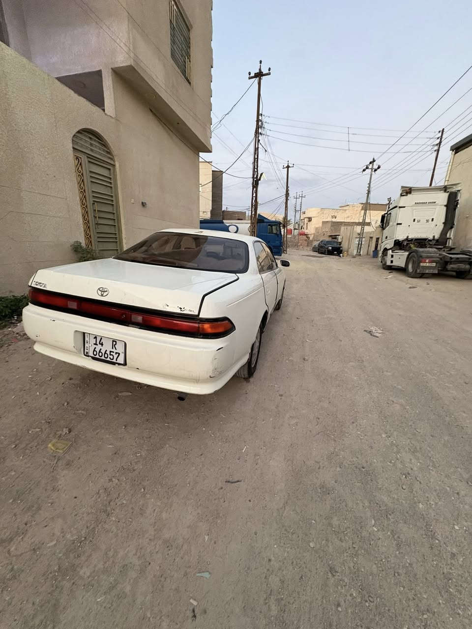 السلام عليكم تيوتا مارك2 (نفخ) موديل2000 مكينة ونجي بيها صبغ عام وتأخير بالبك ما اعرف شنو بي  بأسمي تحويل ثاني يوم سنوية لل2030السعر50 وبيها مجال بسيط الشراي فقط يتصل ***********
