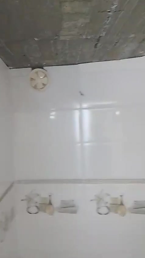 سلام عليكم خلفه سيراميك متفرغ حالين ستلام مهندس ***********
