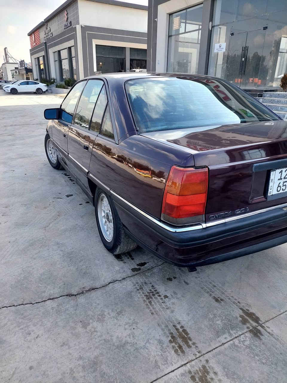 السلام عليكم
اوميكا صندوق حجم ٢٠ موديل ٩٣ لون باذنجاني رقم انكليزي نينوى هزه وسنوية عظم كابون بنزين بيها صبغ عام جمالية بدون دعم او ضرر شرط تحويل من الشرعي كير عادي محرك كير اكسن طخم كلها جديد وضع شركة اترايك سيارة حديثه دوائر وزلف ودوسه وضع شركة مامصلح ومابيها خياس السعر ٤٥ $ موبايل ***********
