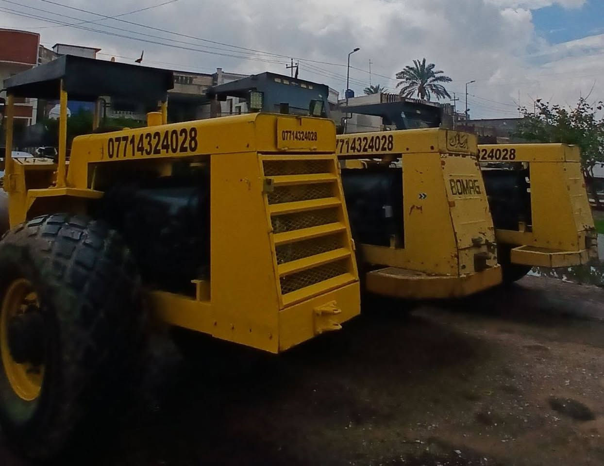 حادلات بوماك للبيع  عدد 3
أرقام بغداد  ألماني و نكليزي 
جاهزات للعمل 
تخم تاير جديد
 
كلمن وسعرها  مكان بغداد الحبيبية 

***********
