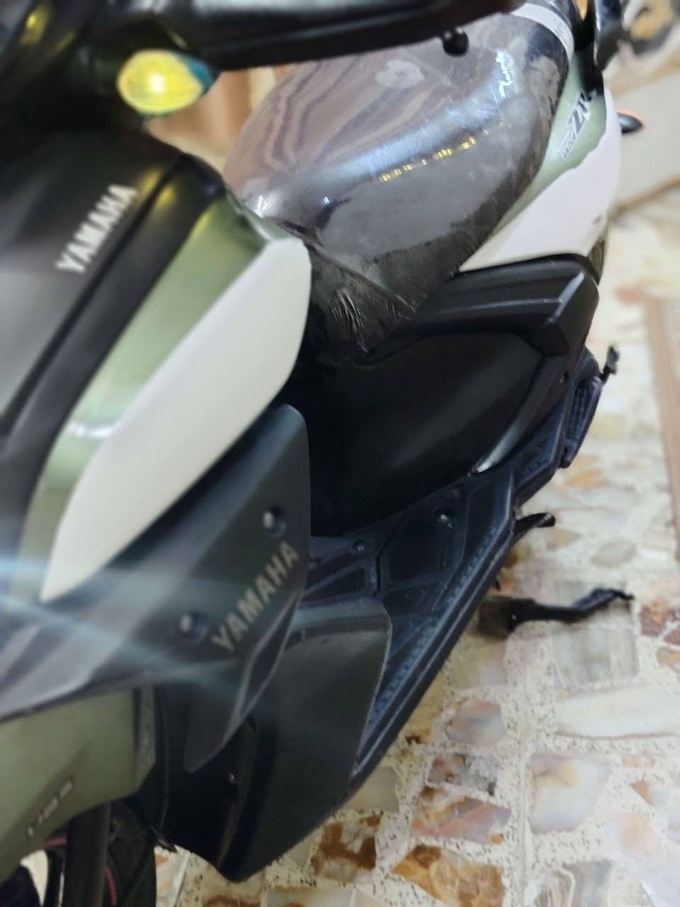 السلام عليكم
دراجه ZR
موديل 2021
بدون اوراق فقط مكاتبه 
دراجه نضيفه 
كهربائيات شغاله

رقم الهاتف  ***********
