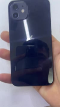 آيفون ١٢ • ذاكرة ٦٤ • بطارية ٨٥%