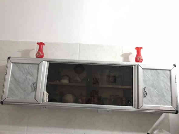 نضيف جدا السعر ١٠٠ بي مجال***********
