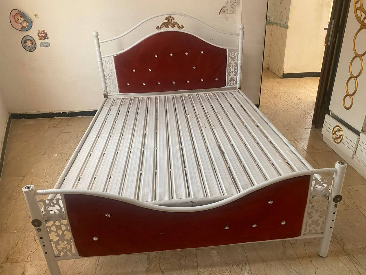 سرير نفرين حديد قوي اي ضرر مابي 
سعره ٦٥ وبي مجال
مكان بغداد البياع


**إذا كنت صاحب هذا الإعلان وتريد حذفه لأي سبب، رجاءا أرسل رسالة إلى الدعم الفني**