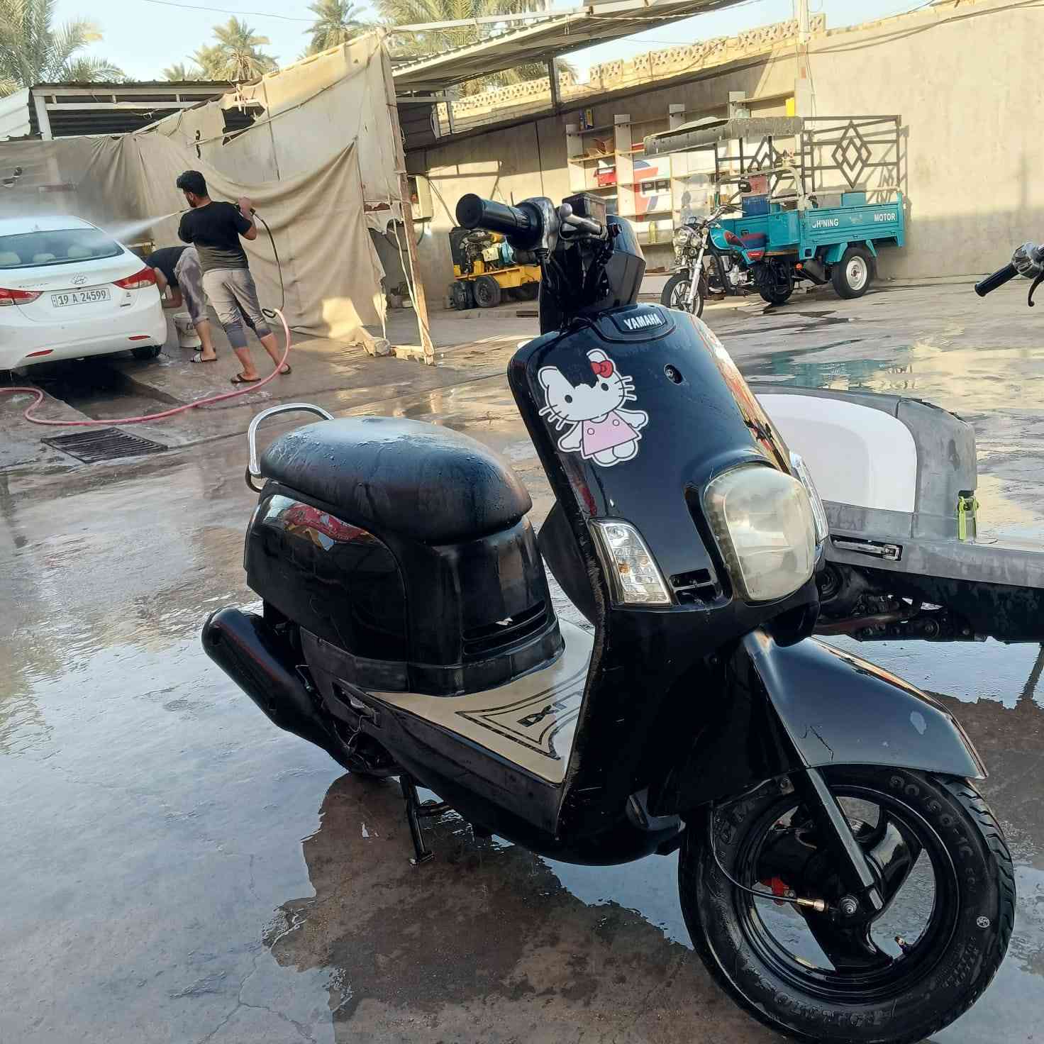 سلام عليكم درجه بوليس للبيع الدرجه حاويه اوبيه وصل معرض الدرجه كلشي ما عايزه كامله من كلشي اشاير اكلوبات عدادات كامله امكله محرك اصبانه ما محطوط عليه صوت ناعم شلعه اومعدال يخبل الدرجه معداله 90 محركه بلادي مامفتوح تجي تفحص اوتشوف ابعينك سعر 750اوبيه مجال  مكاني كربلاءالكنطره البيضه  للشراي يتصل على الرقم***********اوبي وتساب الشراي بي خير اويدلل
