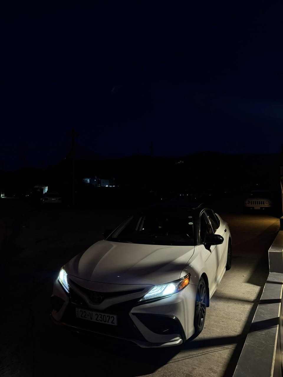 𝐓𝐨𝐲𝐨𝐭𝐪 𝐂𝐚𝐦𝐫𝐲 - 𝐗𝐒𝐄 ( 𝟐𝟎𝟐𝟑 ) 

- النوع السيارة : تويوتا كامري
- الموديل السيارة : 2023 
- المواصفات السيارة : XSE 

- المواصفات …..
- بصمة . بصمة ابواب ( فتحه سقف پانوراما ) 
- كشنات جلد ، كشنات هيتر ، دواخل اسود
- شاشة كبيرة ، كاميرة خلفية و بعد 
- المواصفات معروفة يعني فول Xse 

- ضرر السيارة : ١ قطع صبخ
- بولند صبخ + ابرباك ستيرن سيستم شركة
- بدون دواخل و بدون شواصي 
- محرك ٤ سلندر محرك بشرط گير بشرط

- مكان السيارة : دهوك
- الهاتف : 0750.362.69.09
